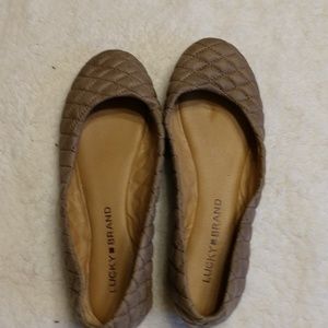 Women's lucky brand flats